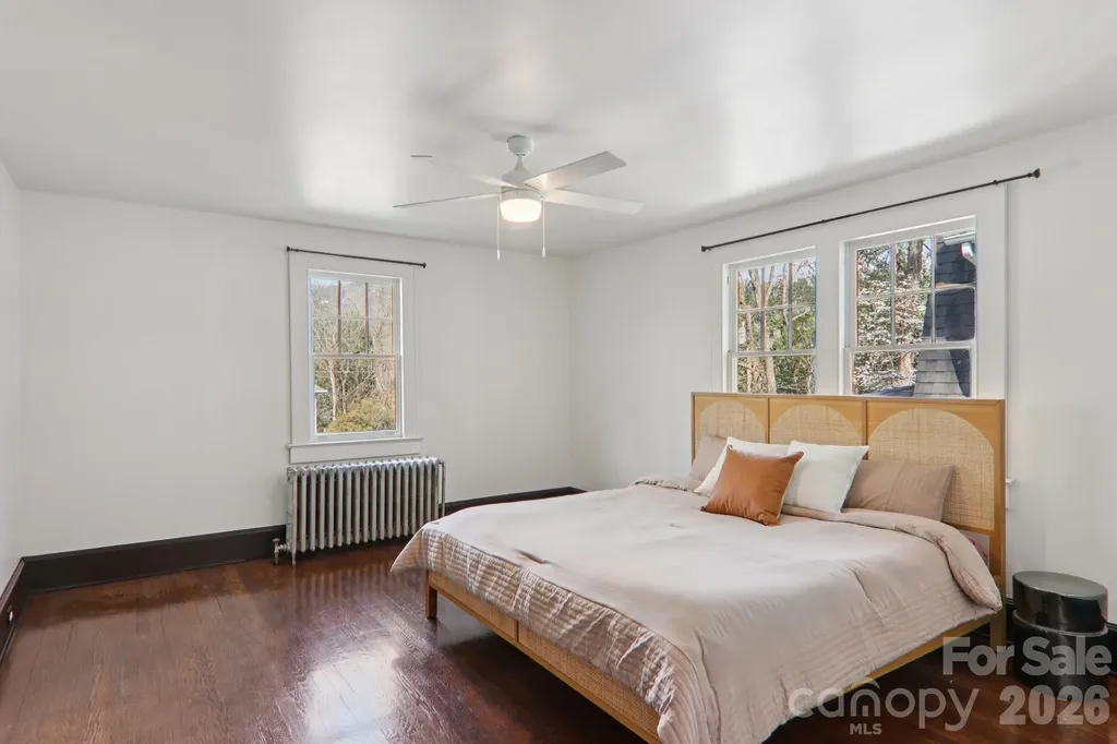 74 Linden Avenue Asheville NC 28801