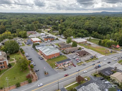 40 E Mills Street Columbus NC 28722