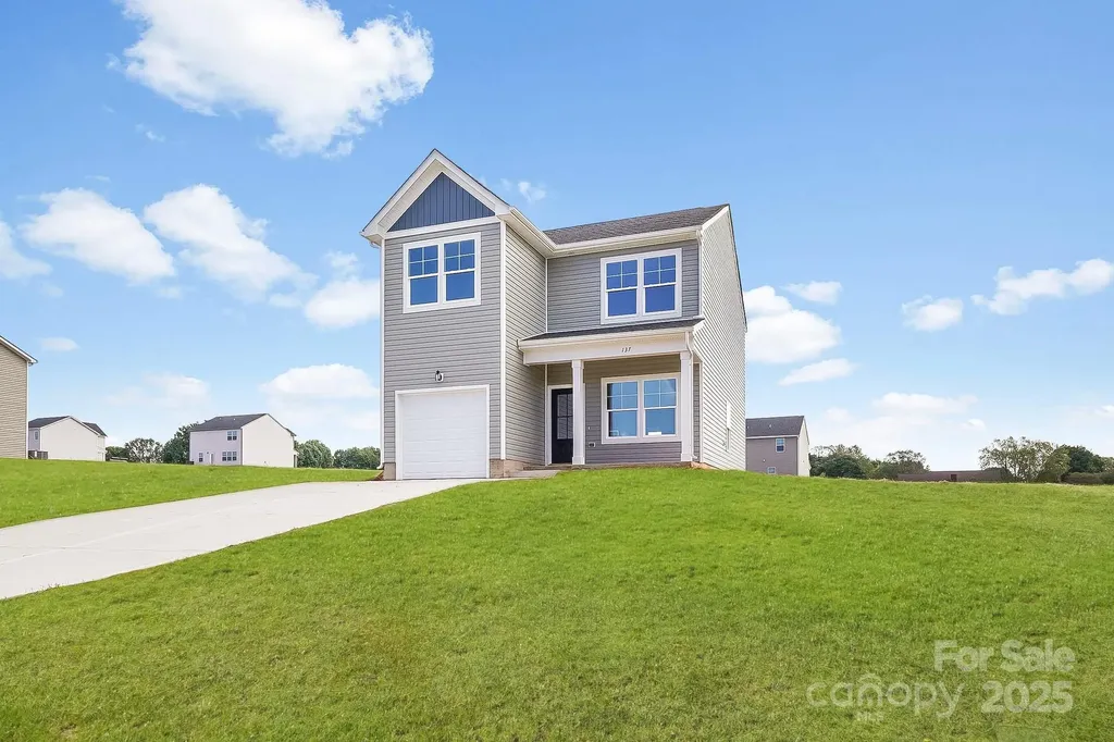 137 Red Cedar Lane Statesville NC 28625