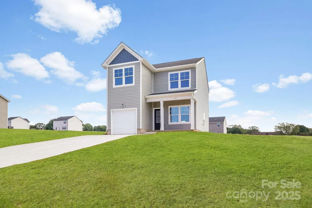 137 Red Cedar Lane Statesville NC 28625