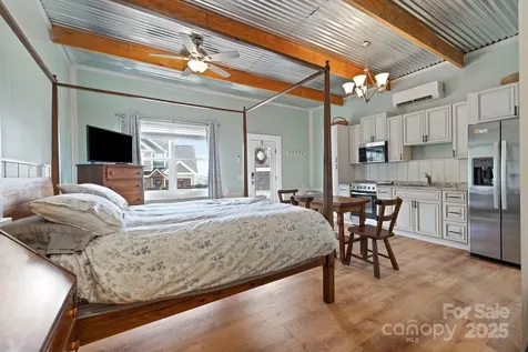70 Tudor Way Black Mountain NC 28711
