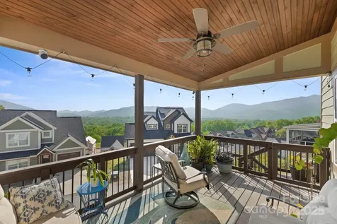 70 Tudor Way Black Mountain NC 28711