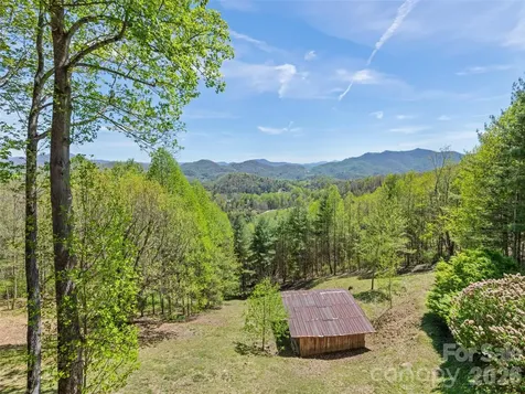 234 Historic Oak Trail Waynesville NC 28785