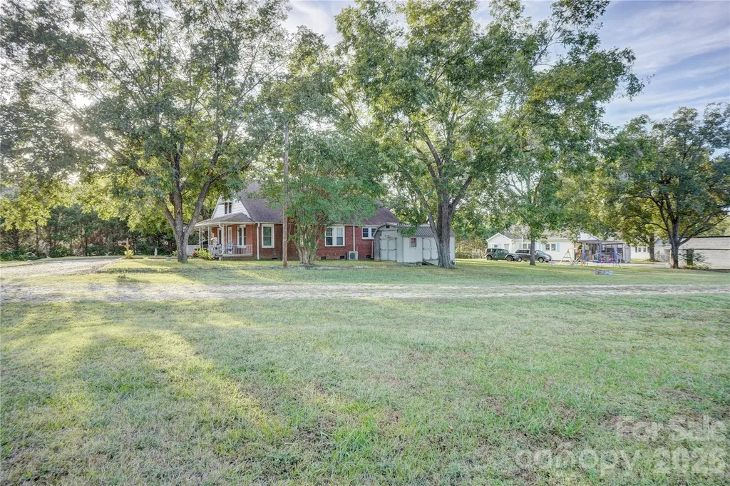 2495 Centergrove Road Kannapolis NC 28083