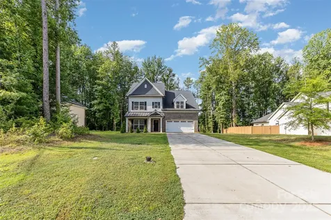 7725 Shalom Drive Charlotte NC 28216