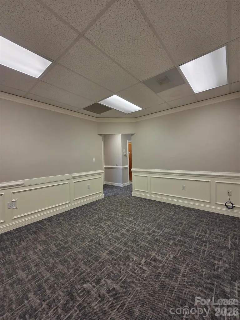 3121 Springbank Lane Charlotte NC 28226