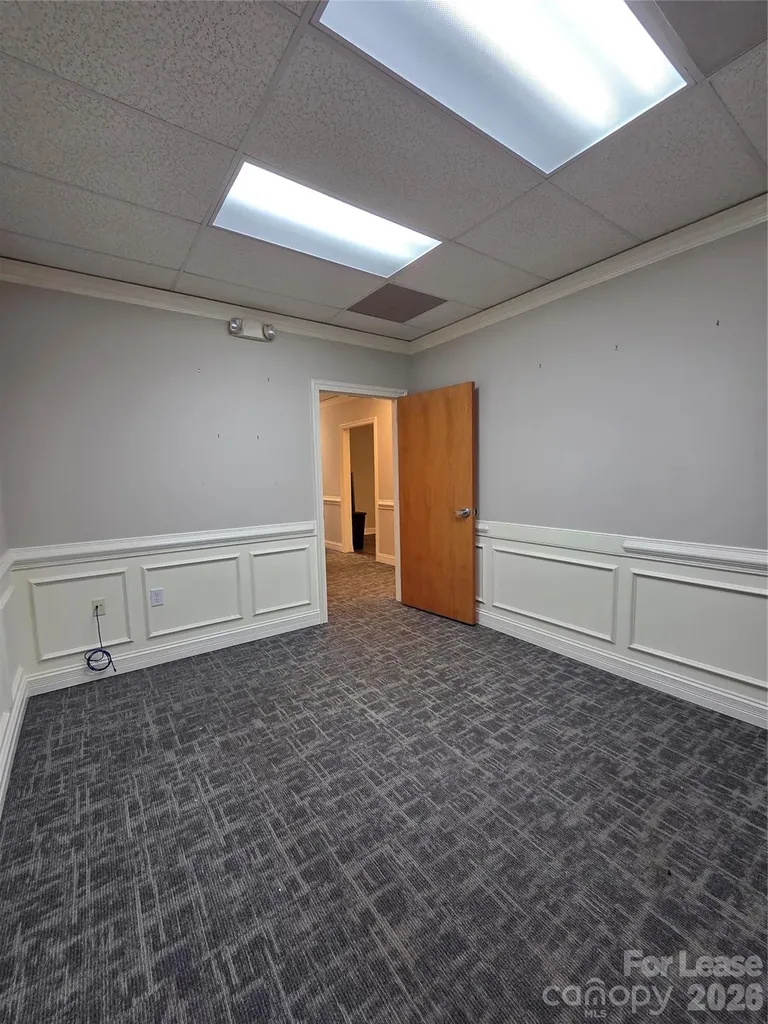 3121 Springbank Lane Charlotte NC 28226