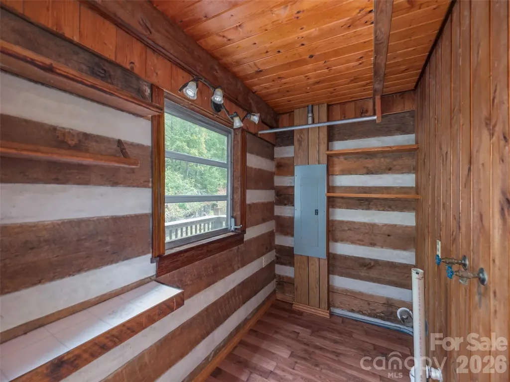 775 Chambers Cove Road Canton NC 28716
