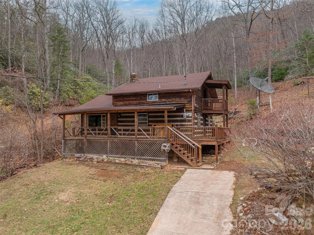 775 Chambers Cove Road Canton NC 28716
