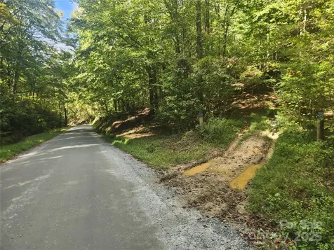 2500 Playmore Beach Road Lenoir NC 28645