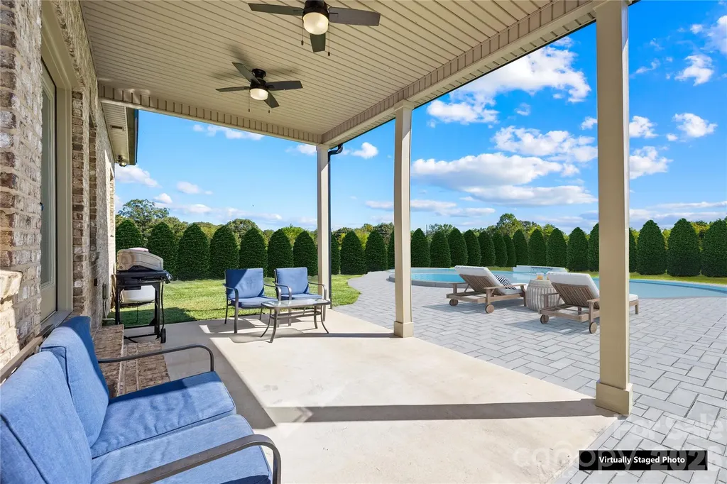 895 Oak Ridge Farms Circle Newton NC 28658