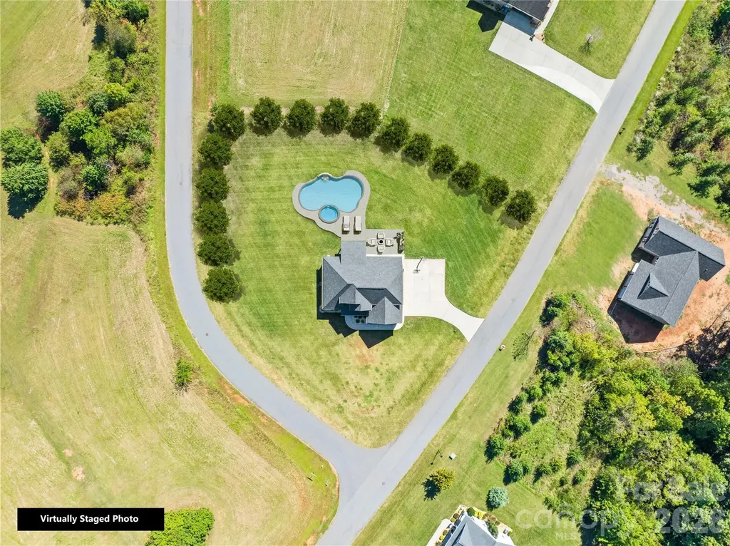 895 Oak Ridge Farms Circle Newton NC 28658