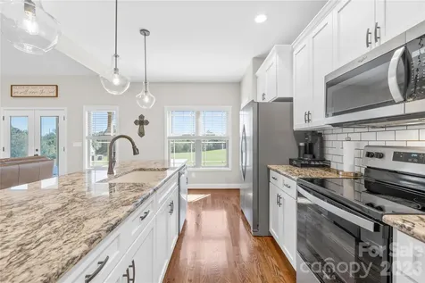 895 Oak Ridge Farms Circle Newton NC 28658
