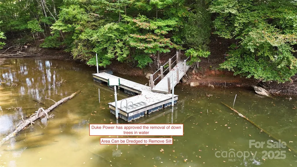 204 S Harbor Watch Drive Statesville NC 28677