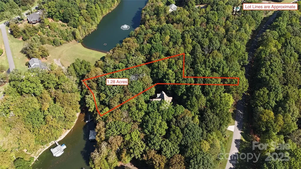 204 S Harbor Watch Drive Statesville NC 28677