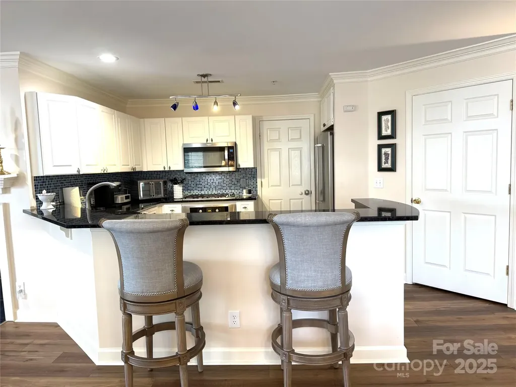 930 Jetton Street Davidson NC 28036