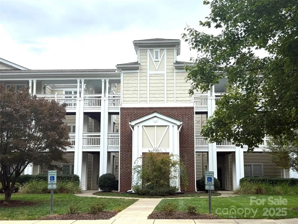 930 Jetton Street Davidson NC 28036