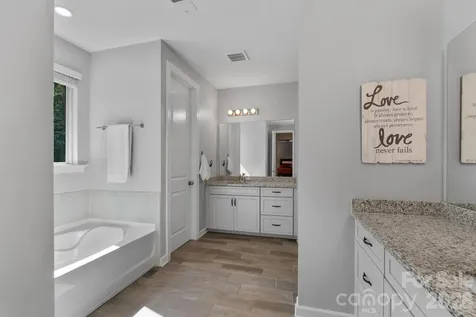 4946 Norman Park Place Lake Wylie SC 29710