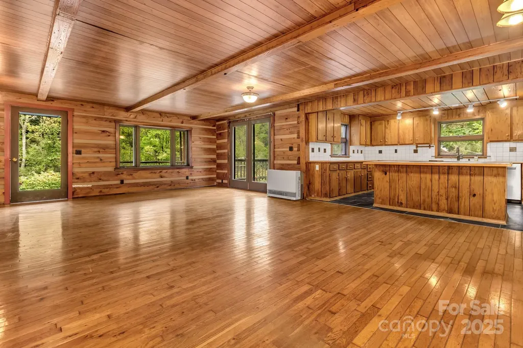 200 Dry Branch Road Marshall NC 28753