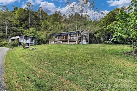 200 Dry Branch Road Marshall NC 28753