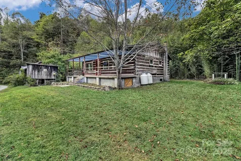 200 Dry Branch Road Marshall NC 28753