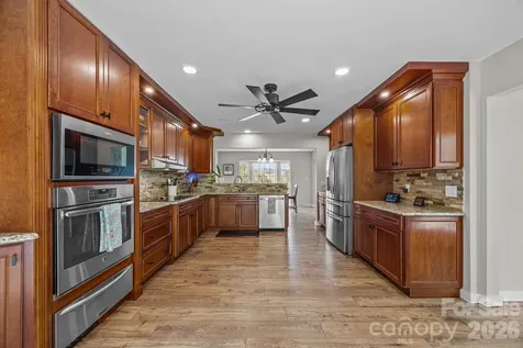 235 Petersburg View Drive Marshall NC 28753