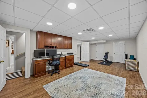 235 Petersburg View Drive Marshall NC 28753