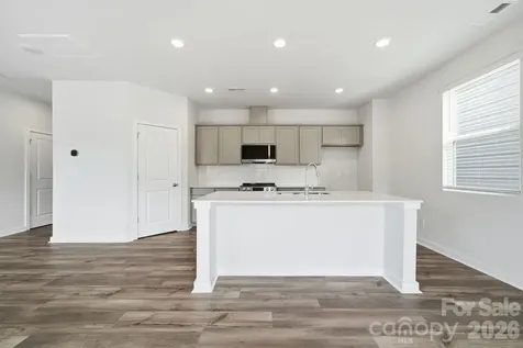 232 Bezelle Avenue York SC 29745