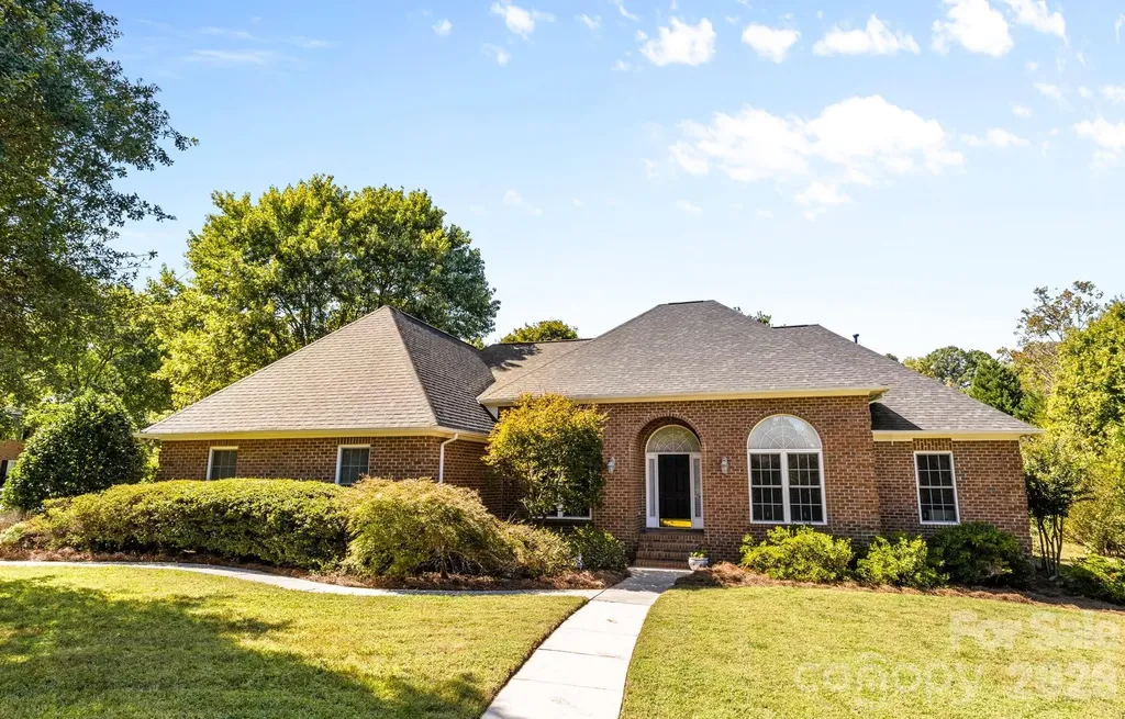 1337 Braeburn Road NW Concord NC 28027
