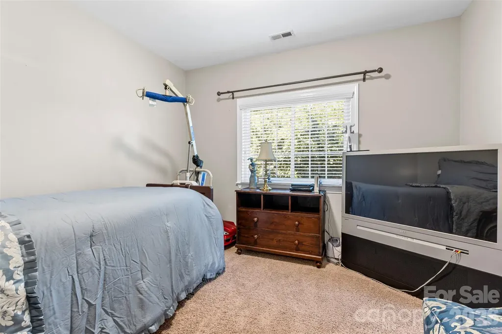 1337 Braeburn Road NW Concord NC 28027