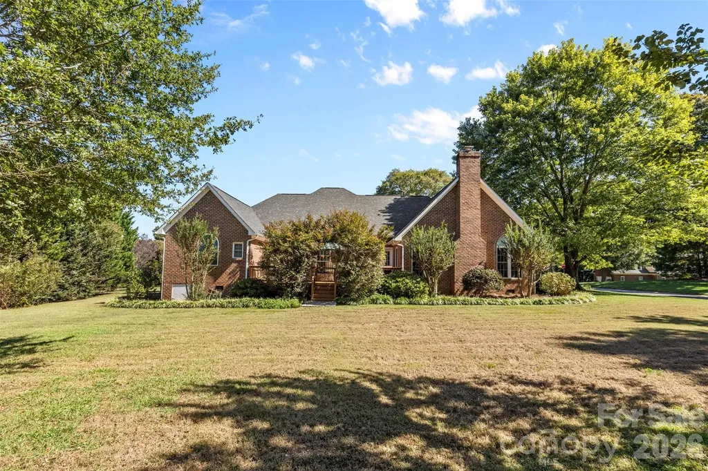 1337 Braeburn Road NW Concord NC 28027