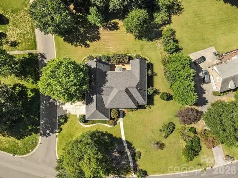 1337 Braeburn Road NW Concord NC 28027