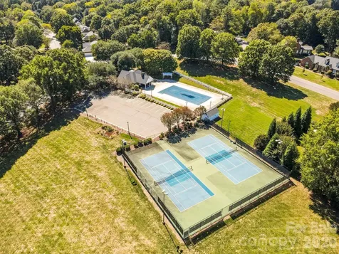 1337 Braeburn Road NW Concord NC 28027