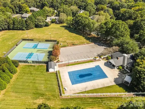 1337 Braeburn Road NW Concord NC 28027