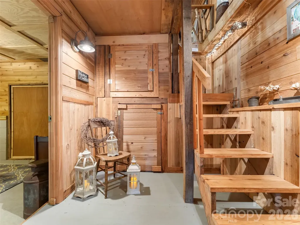 645 W Fork Creek Road Saluda NC 28773