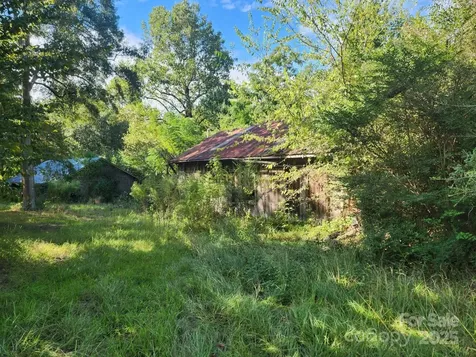 5987 Charlotte Highway Lancaster SC 29720