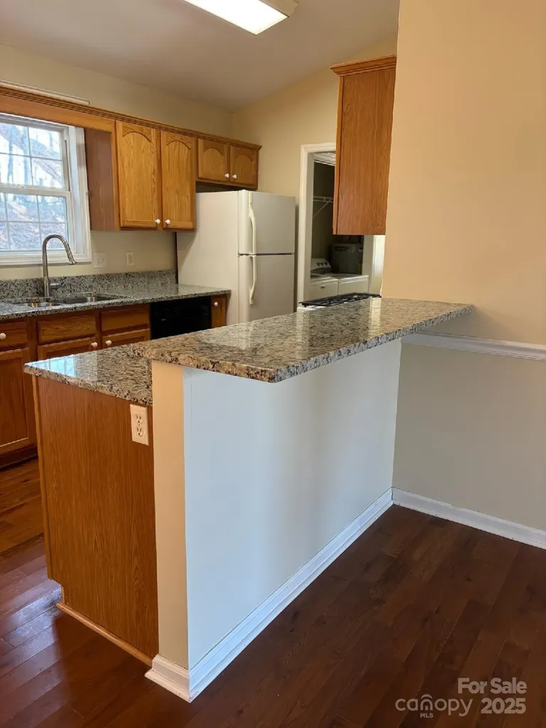 493 Spring Hill Road Bakersville NC 28705
