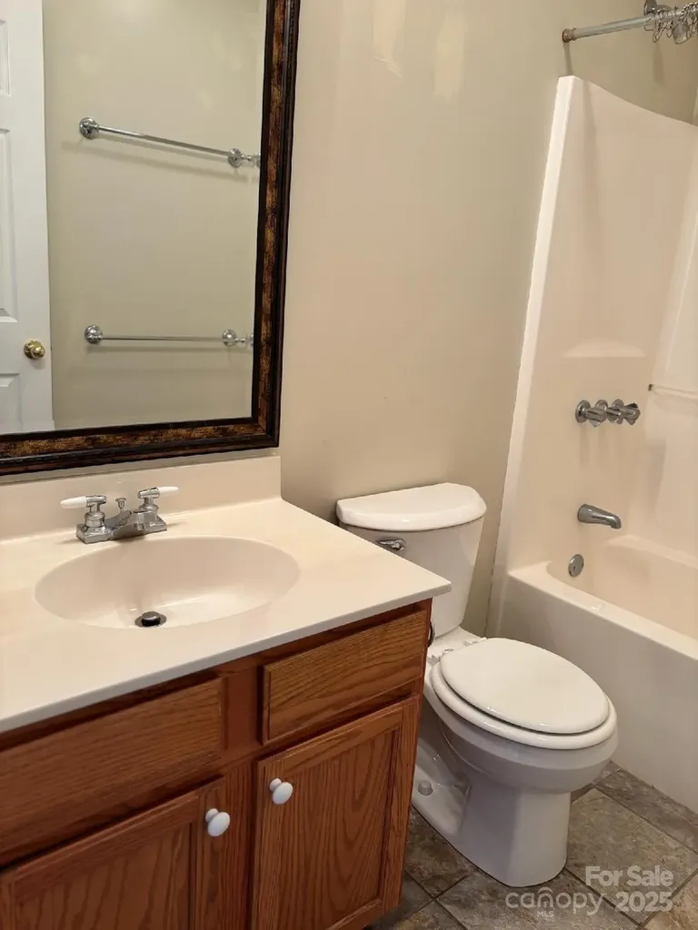 493 Spring Hill Road Bakersville NC 28705