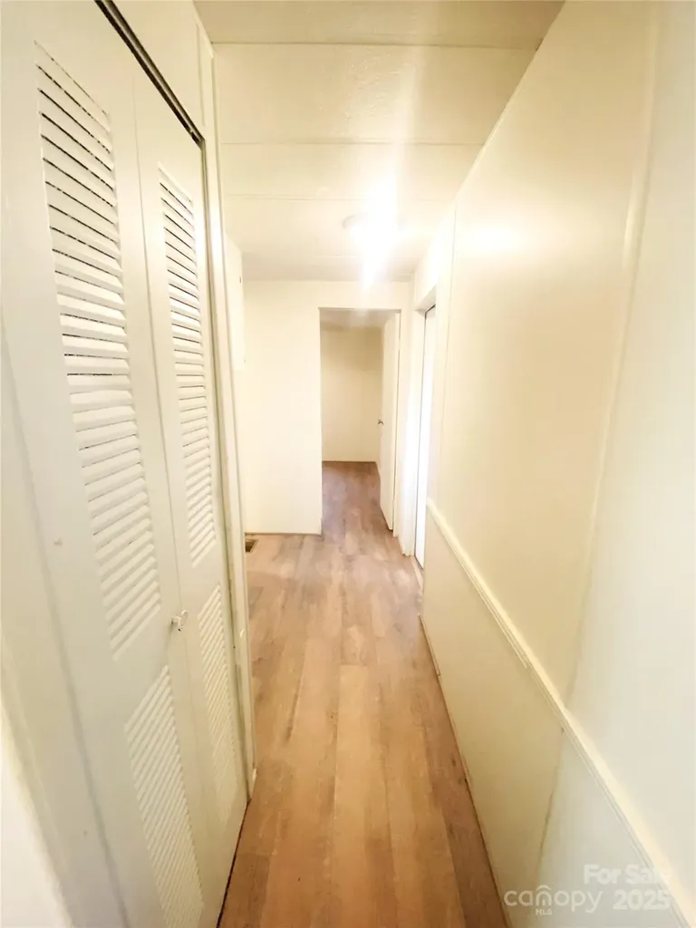 295 Asbury Road Candler NC 28715