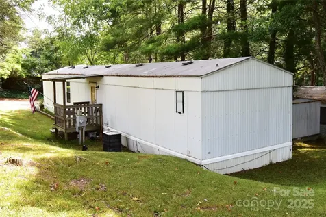 295 Asbury Road Candler NC 28715