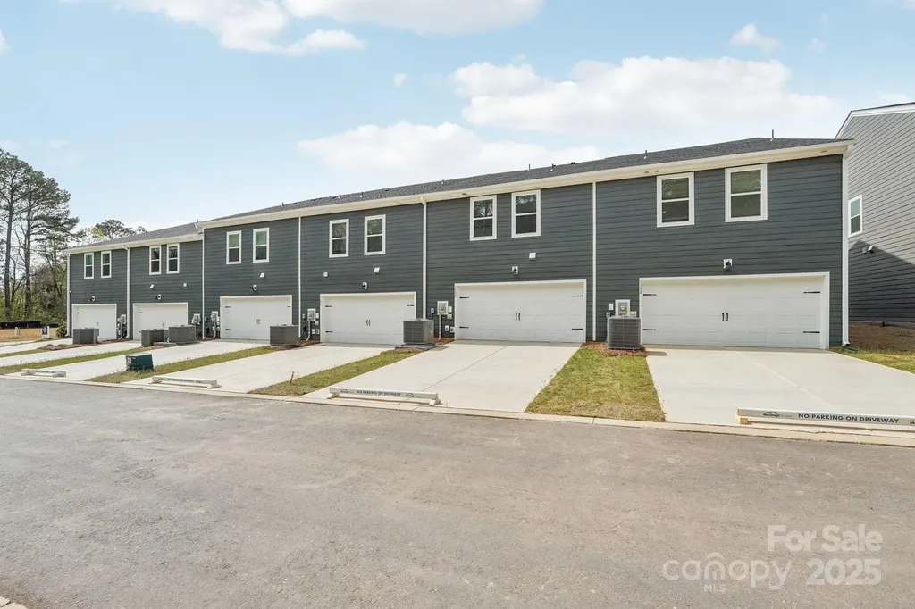 104 Ciara Place Mooresville NC 28115