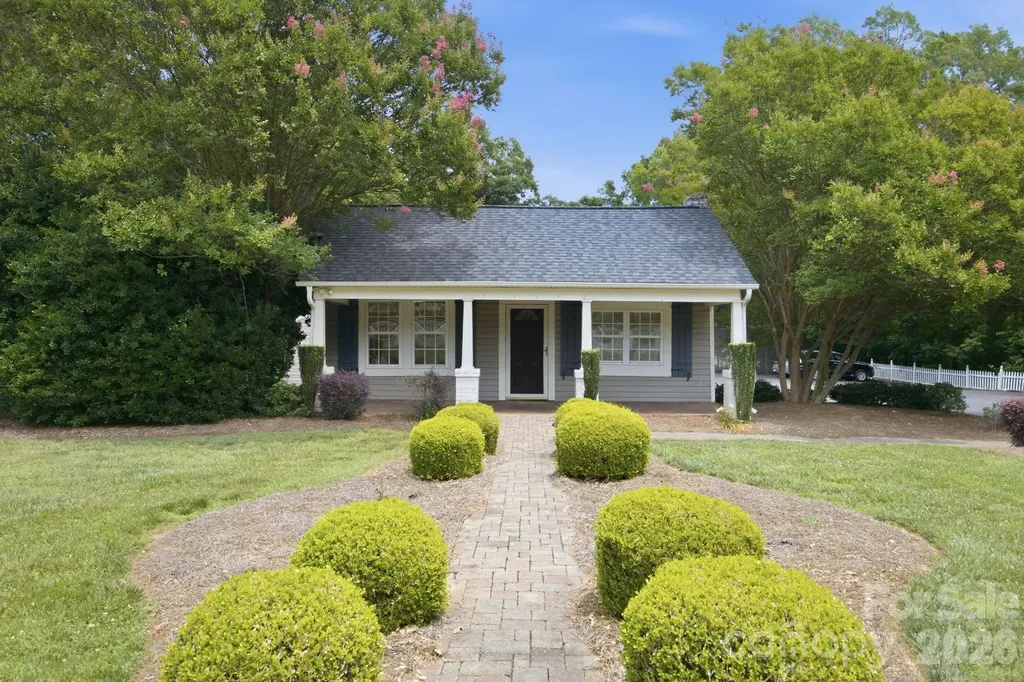 19428 Zion Avenue Cornelius NC 28031