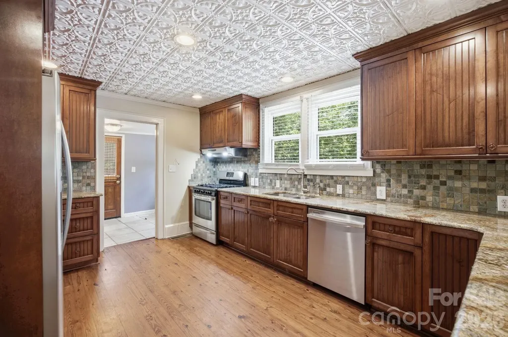 19428 Zion Avenue Cornelius NC 28031