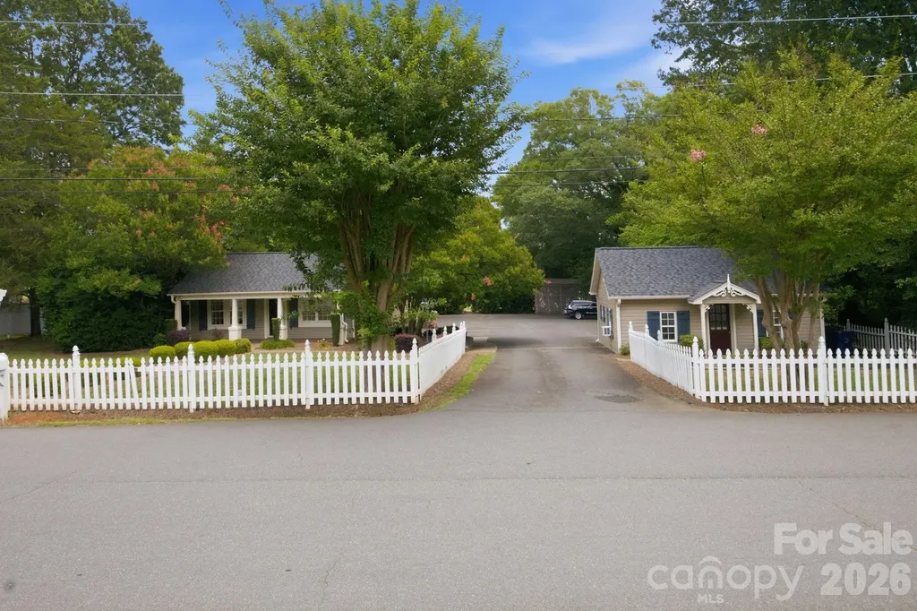 19428 Zion Avenue Cornelius NC 28031