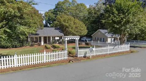 19428 Zion Avenue Cornelius NC 28031