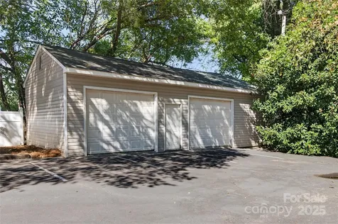 19428 Zion Avenue Cornelius NC 28031
