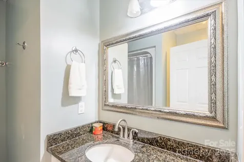 192 Lake Club Drive Nebo NC 28761