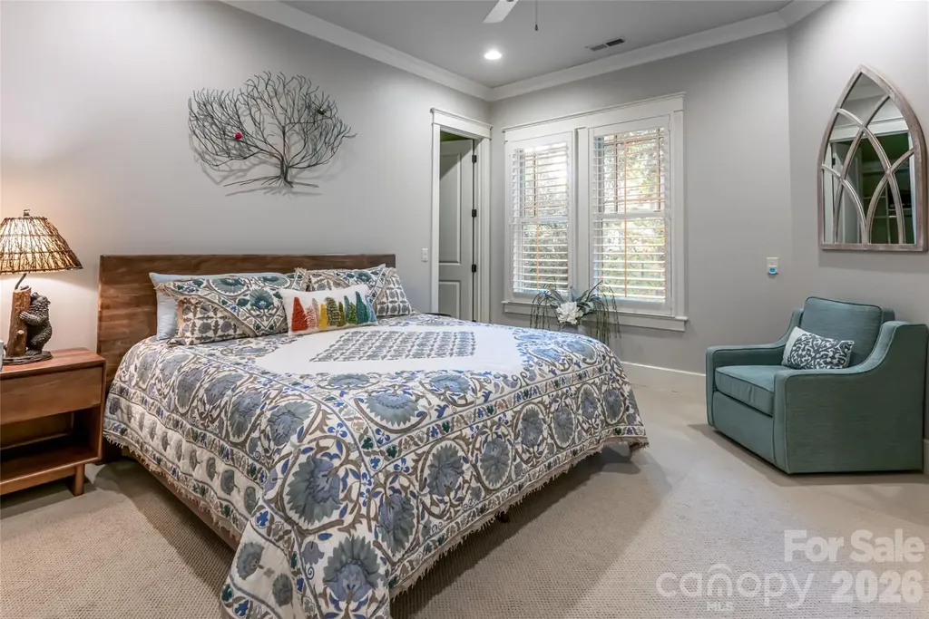 86 Brookline Drive Asheville NC 28803