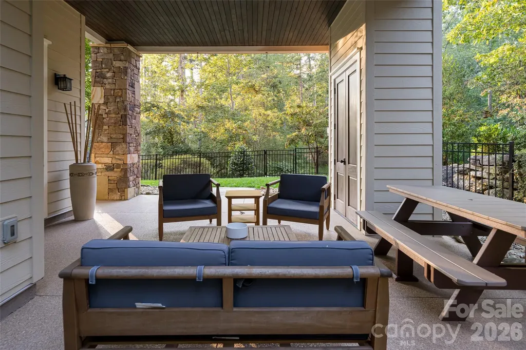 86 Brookline Drive Asheville NC 28803