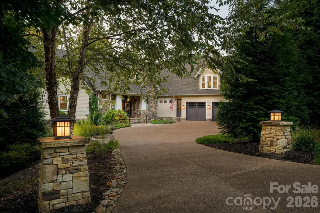 86 Brookline Drive Asheville NC 28803